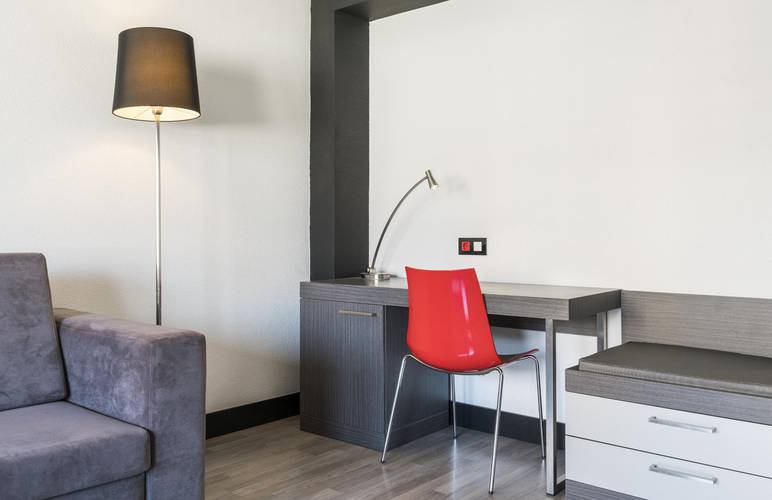 Habitación superior premium Hotel ILUNION Romareda Zaragoza