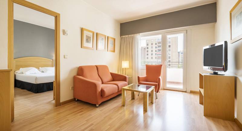  Hotel ILUNION Romareda Zaragoza