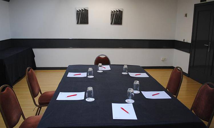 Sala C Hotel ILUNION Romareda Zaragoza Sala C Hotel ILUNION Romareda Zaragoza